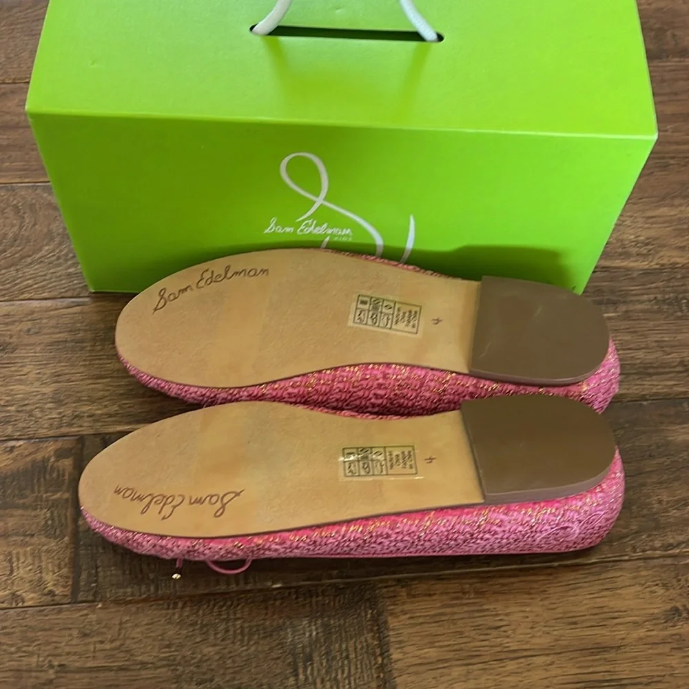 Sam Edelman Girls' Felicia Ballet Flat in Pink Boucle Size 4